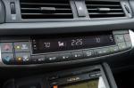 Lexus CT200h 2010 года